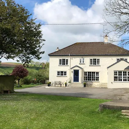Lynwood House Tregoney